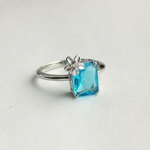 Swiss Blue Topaz and Diamond ring size 8 🆕
